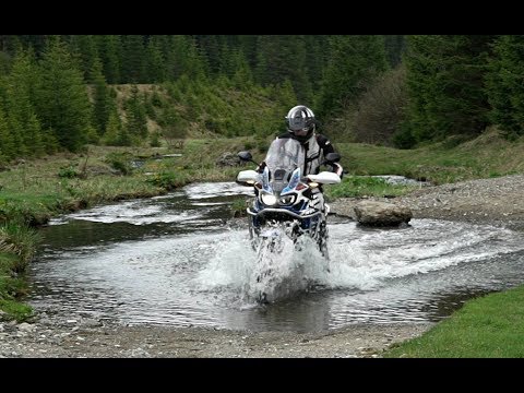 2018 Africa Twin Adventure Sports | First Review