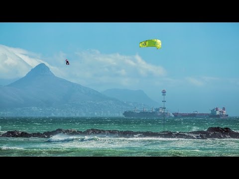 MOST EXTREME SPORT -Tricks and Crash Kitesurf – Awaiting Red Bull King Of The Air