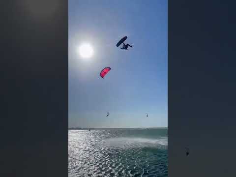 Pushing the limits of extreme kitesurfing 🤯🚀