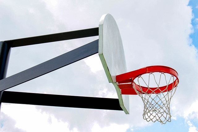 The Ins And Outs Of Getting Into Basketball